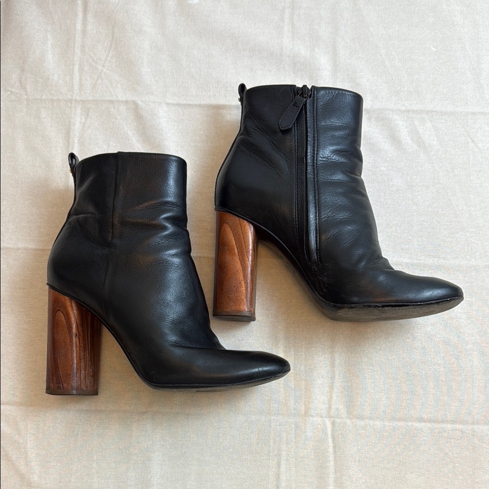 Tory Burch Black Heeled Boots with Wood Heel Size 7M
